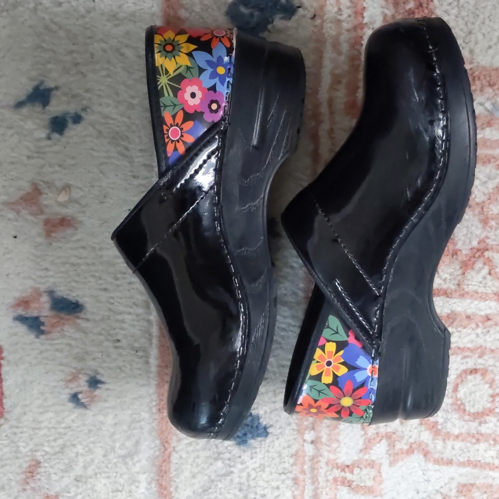 Sanita Floral Danish Clogs